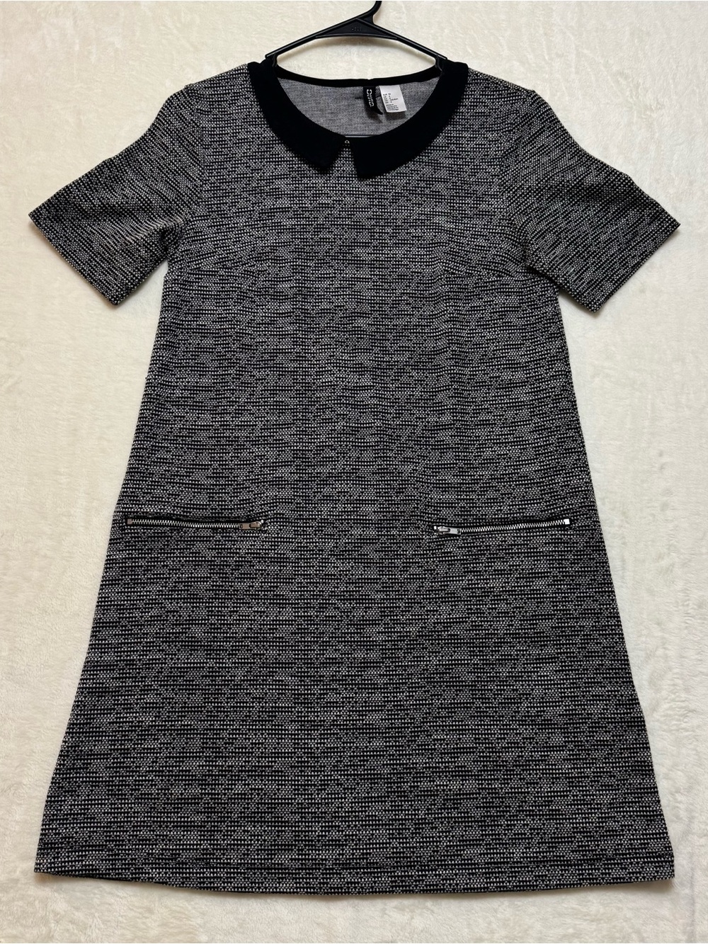 Divided By H&M Dress Womens Size 6 Black White Short Sleeve Pockets Stretch